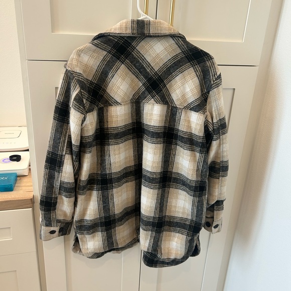 Thread and Supply Shacket from Nordstrom! Great for leggings!! - Picture 5 of 5